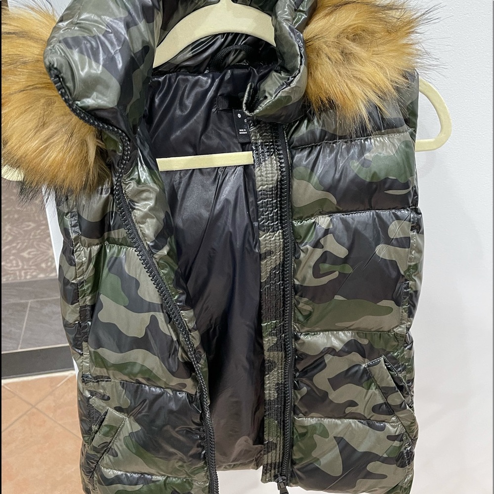 Down vest
